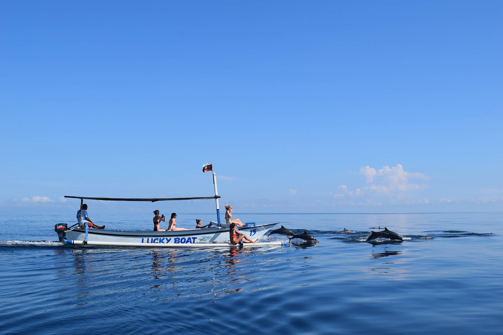 9-Day Bali and Gili Islands Highlights Tour from Canggu: Temples & Beach Sunsets, Surf Learning, Lovina, Dolphin Spotting & Local Life and Snorkelling