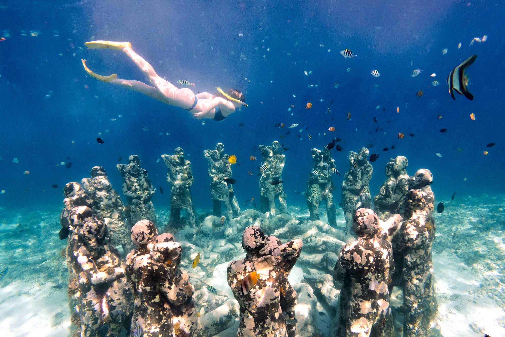 15-Day Bali, Gili and Lembongan Experience Tour from Seminyak: Canggu, Lovina and Ubud丨Temples & Sunsets, Sunrise Volcano Trek & Traditional Massage and Boat Trip
